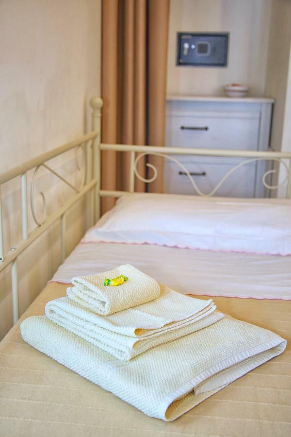 Antica Stazione Appartement Taormina Buitenkant foto