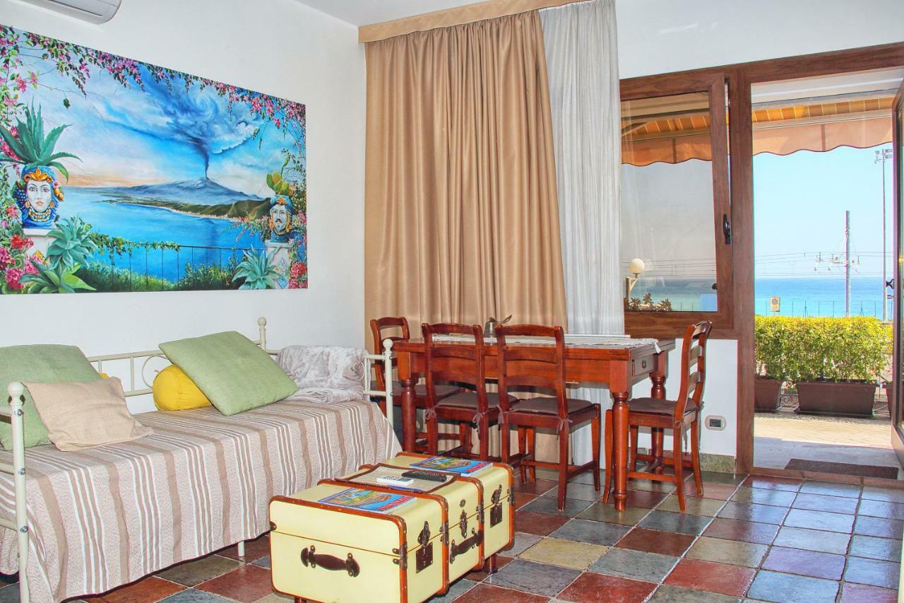 Antica Stazione Appartement Taormina Buitenkant foto