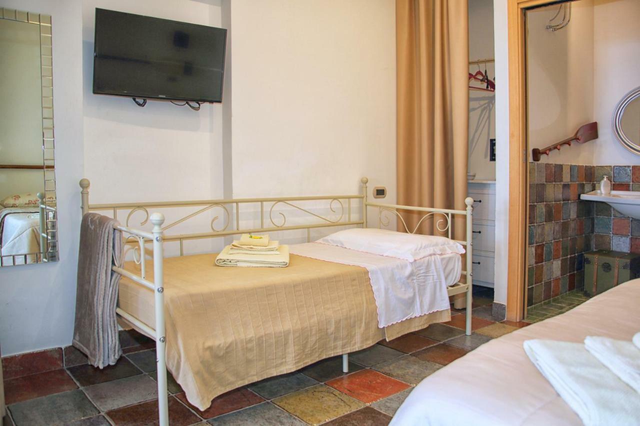 Antica Stazione Appartement Taormina Buitenkant foto